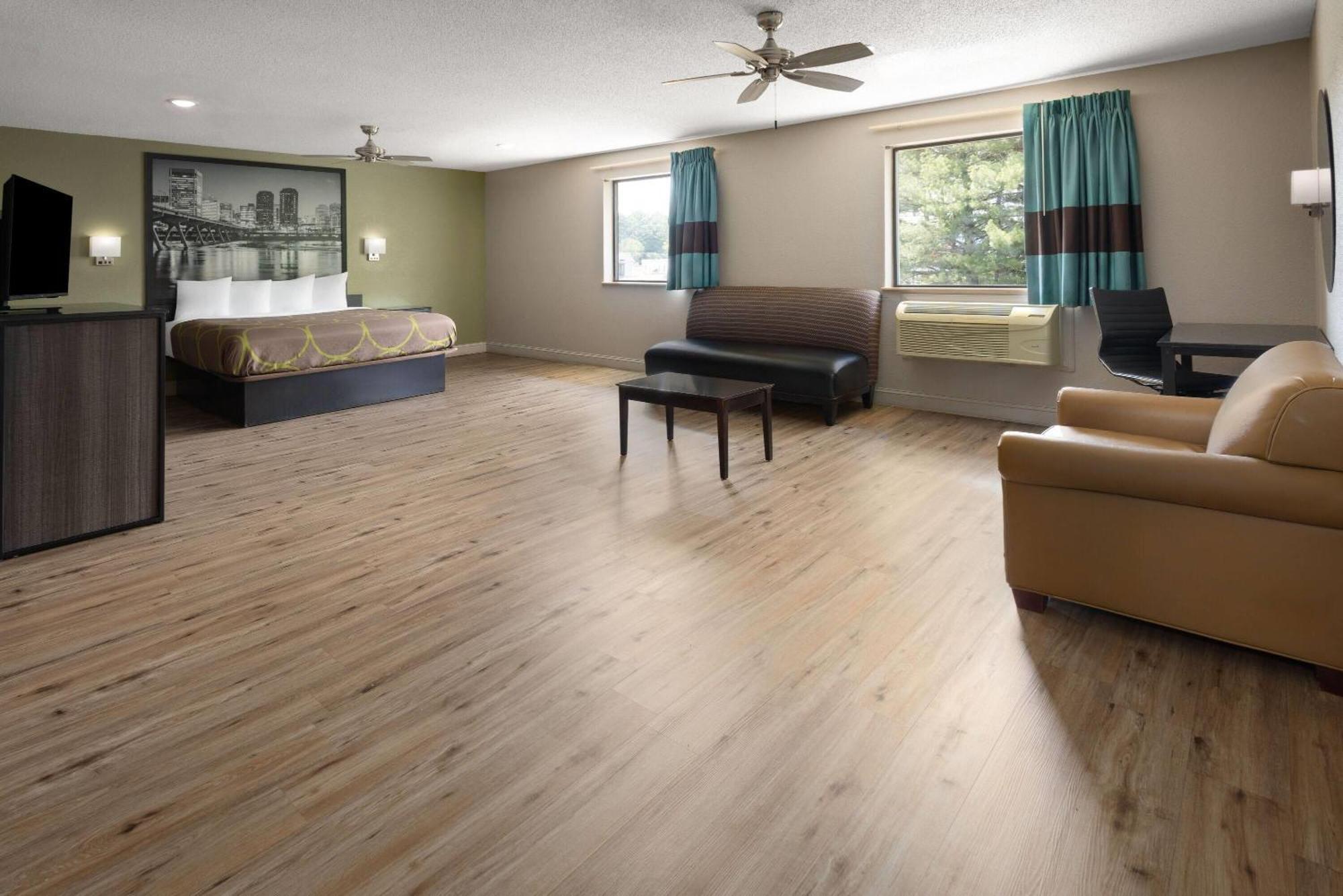 Super 8 By Wyndham Richmond Midlothian Turnpike Hotel Ngoại thất bức ảnh